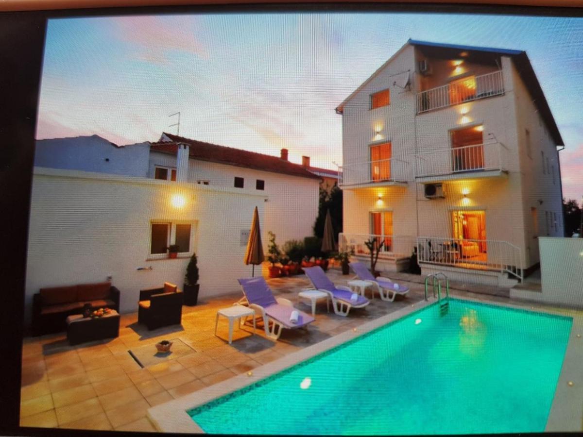 Apartman Miki Borik Zadar Exteriör bild