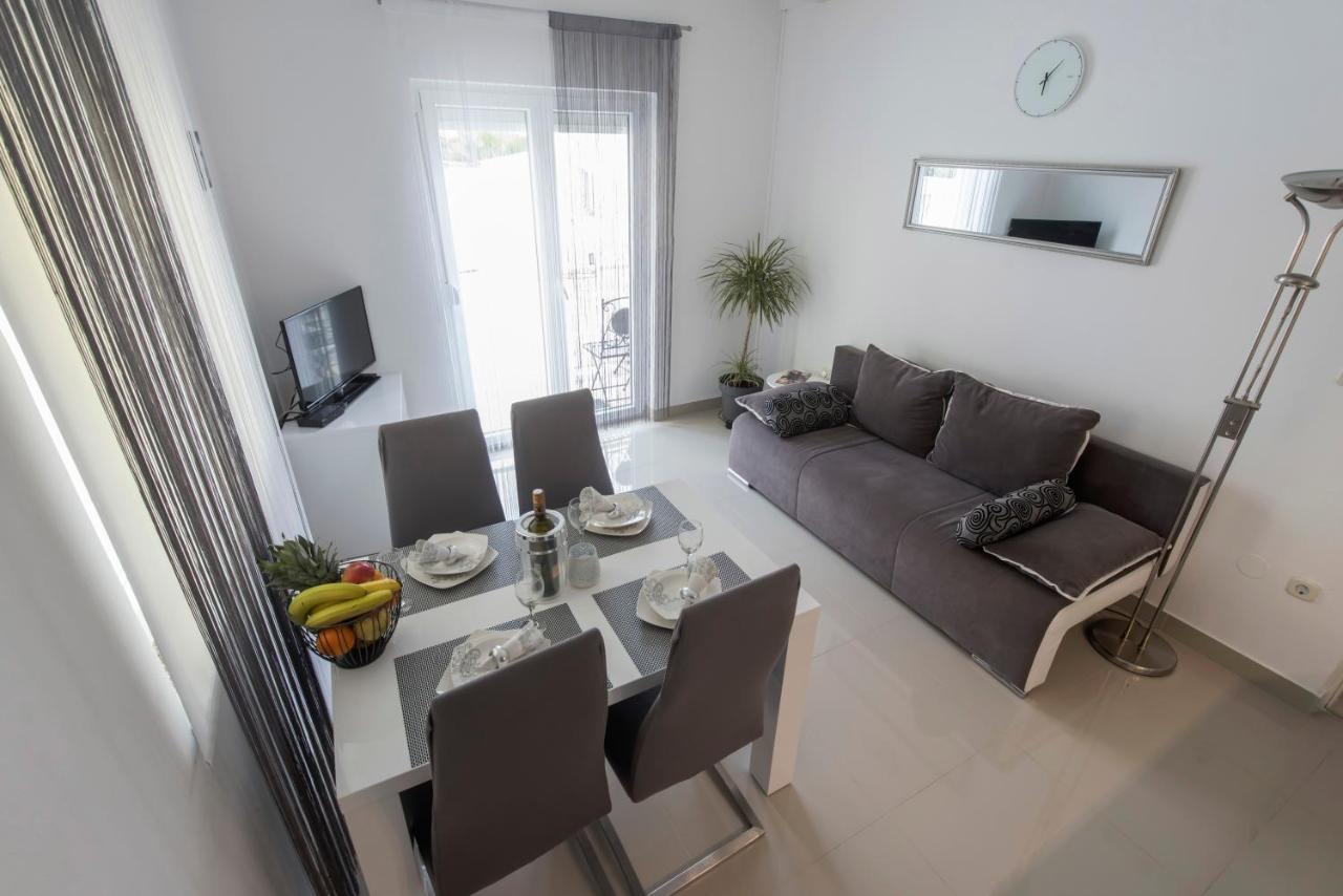 Apartman Miki Borik Zadar Exteriör bild
