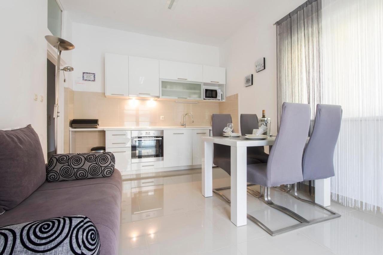 Apartman Miki Borik Zadar Exteriör bild