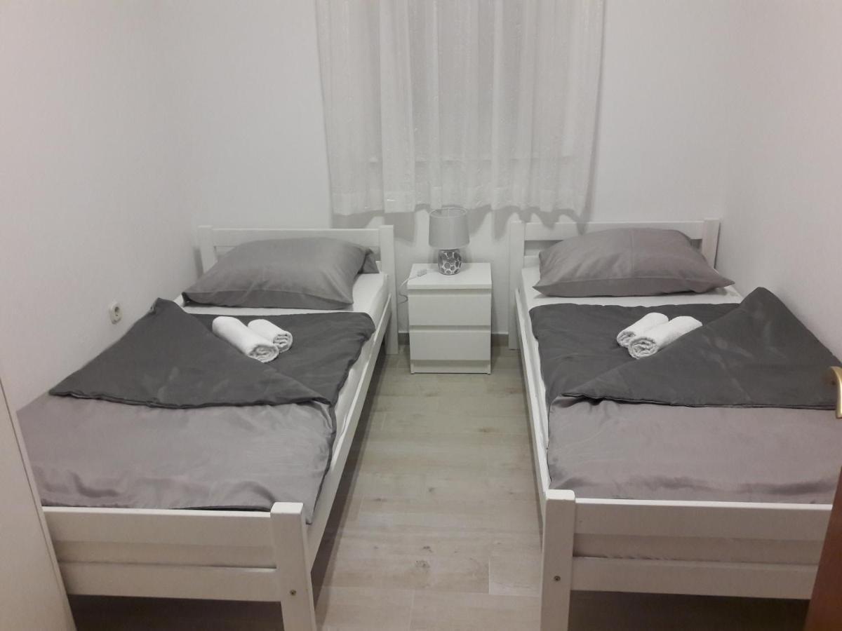 Apartman Miki Borik Zadar Exteriör bild