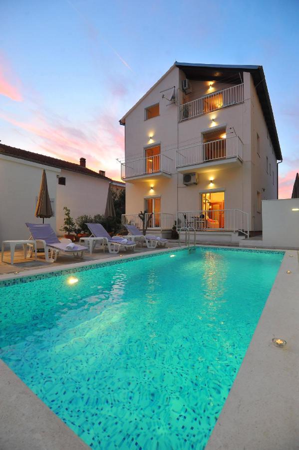Apartman Miki Borik Zadar Exteriör bild
